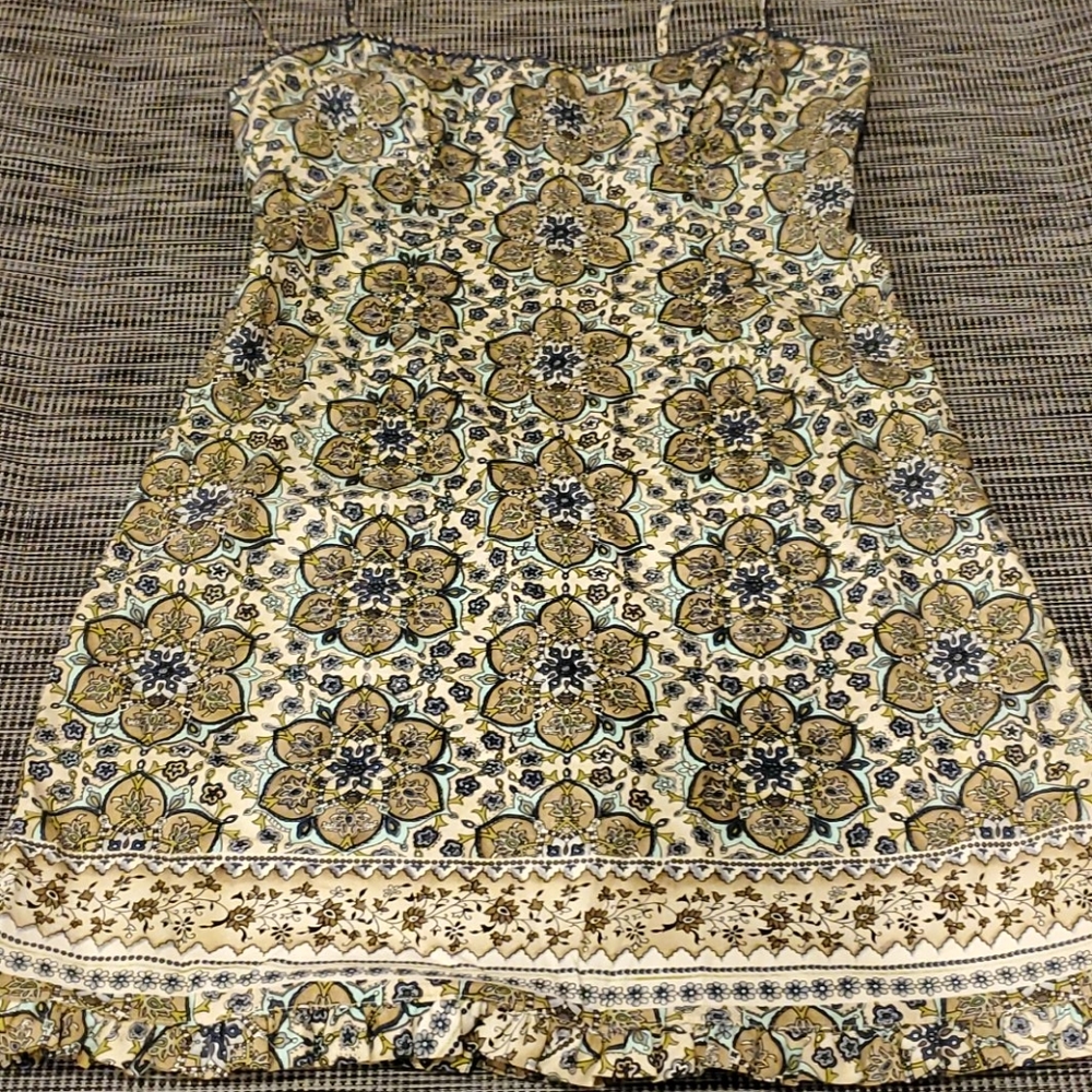 Max Studio Cream and Gold Floral Mini Dress